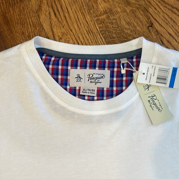 Men’s Penguin Brand Short Sleeve Shirt. Size XL. New With Tags. - Picture 5 of 9